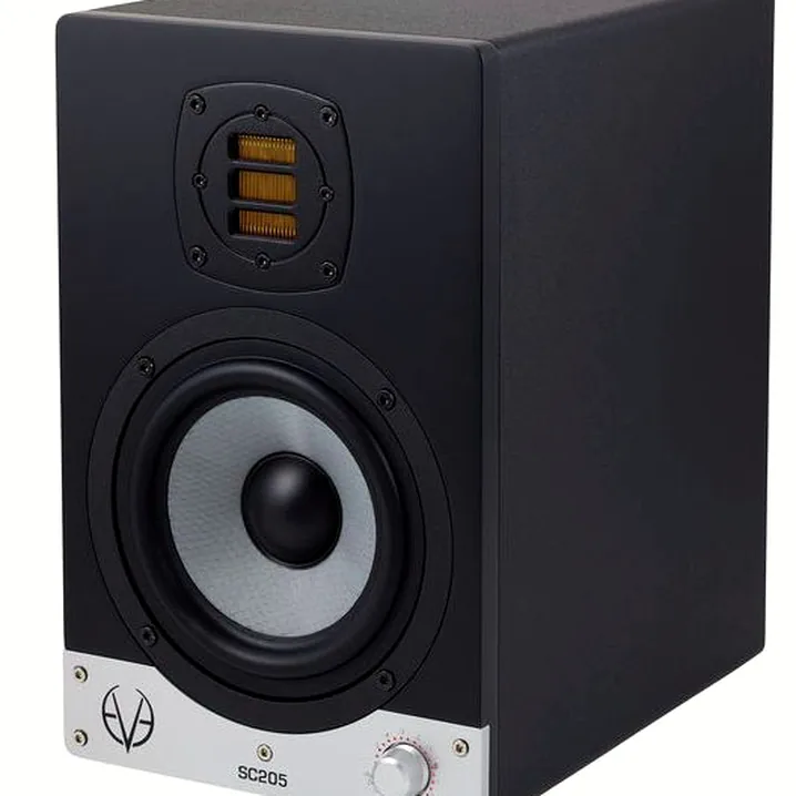 Eve Audio Sc205
