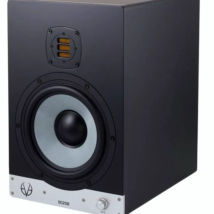 Eve Audio Sc208