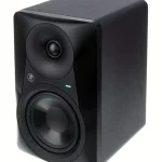 Mackie MR524 Avis : Un regard objectif sur l’électronique interne